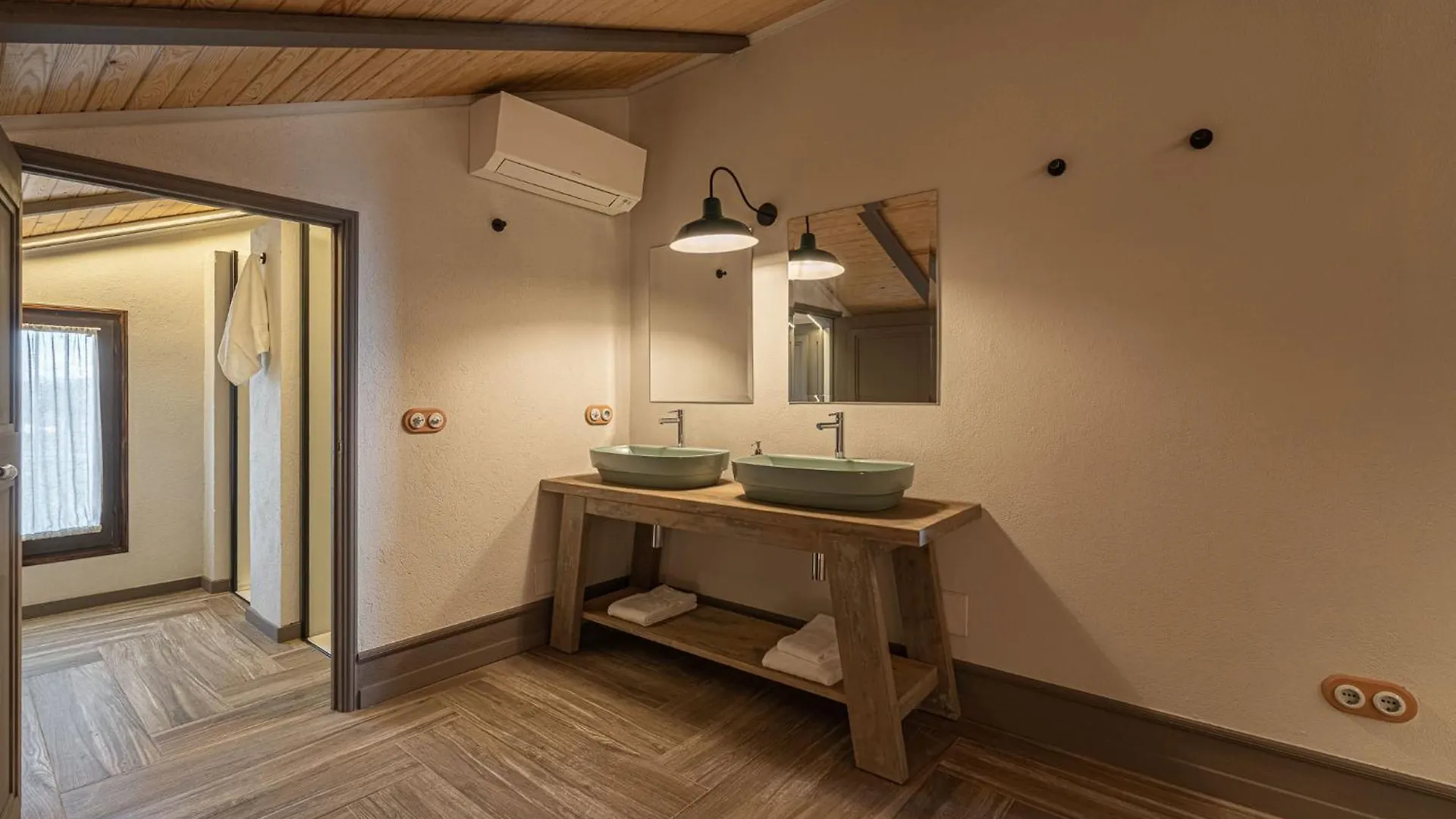 Holiday home Mas Can Falques Riudarenes