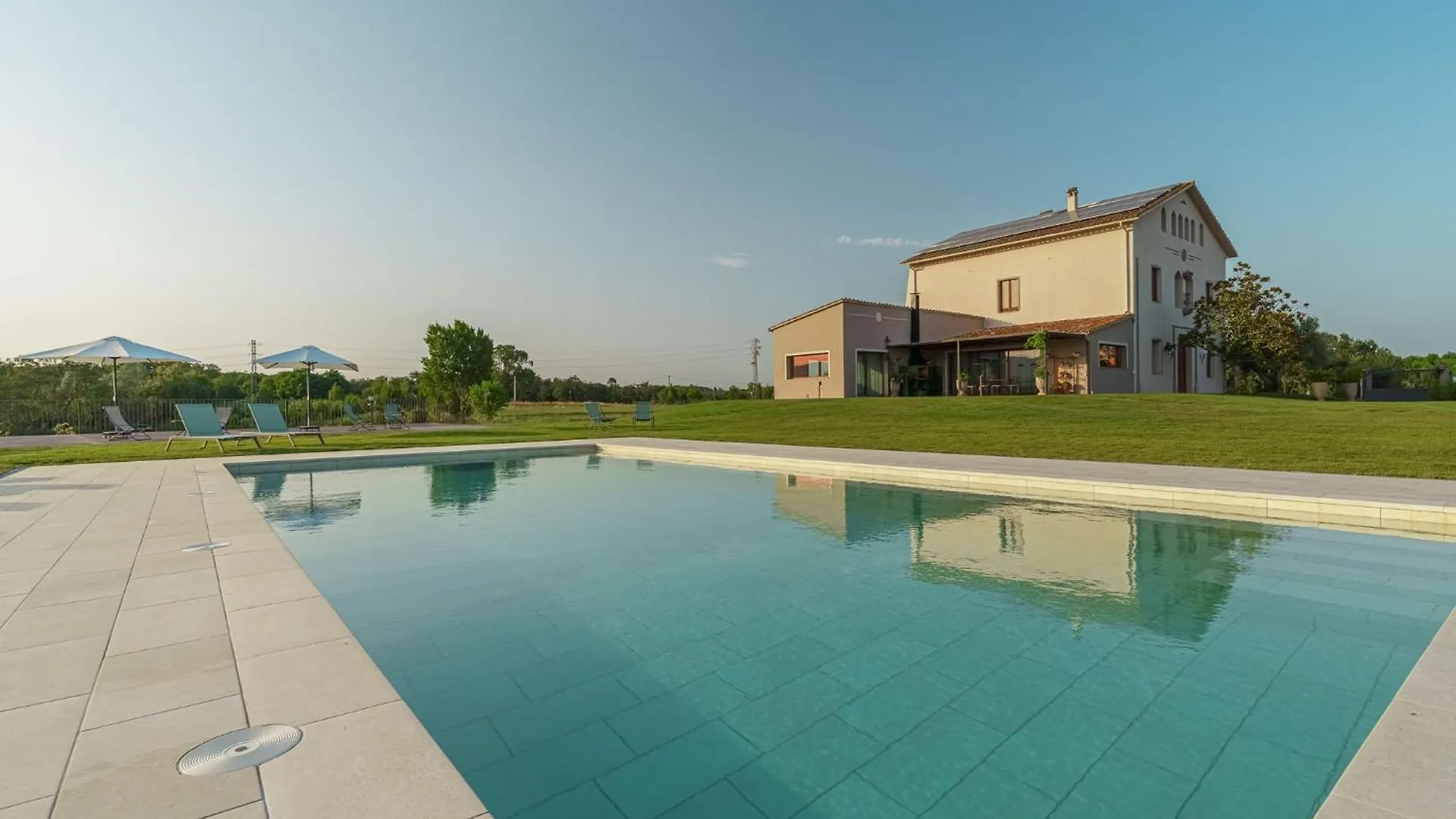 Holiday home Mas Can Falques Riudarenes